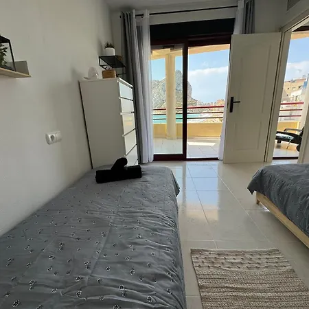 Ifach Two-level 8 Person